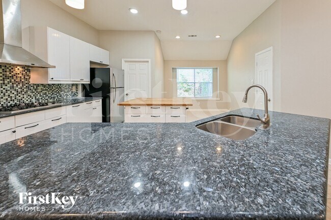 Building Photo - 11906 Knoll Bend Ct