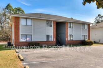 Building Photo - 2820 Thomas Ln
