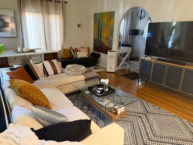 Foto del edificio - 755 N 2nd St