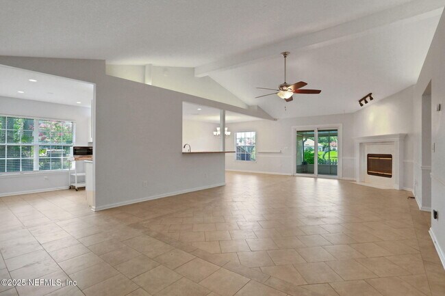 Foto del edificio - 12350 Shaky Leaf Ct