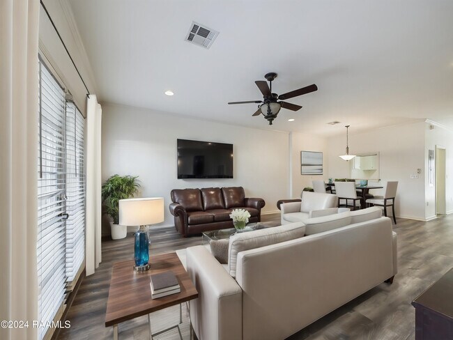 Foto del edificio - 102 Judice Meadows Ln