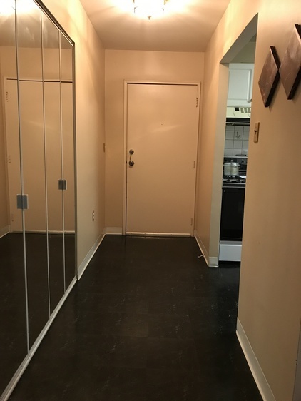 Entrance - 1309 Summit Pointe