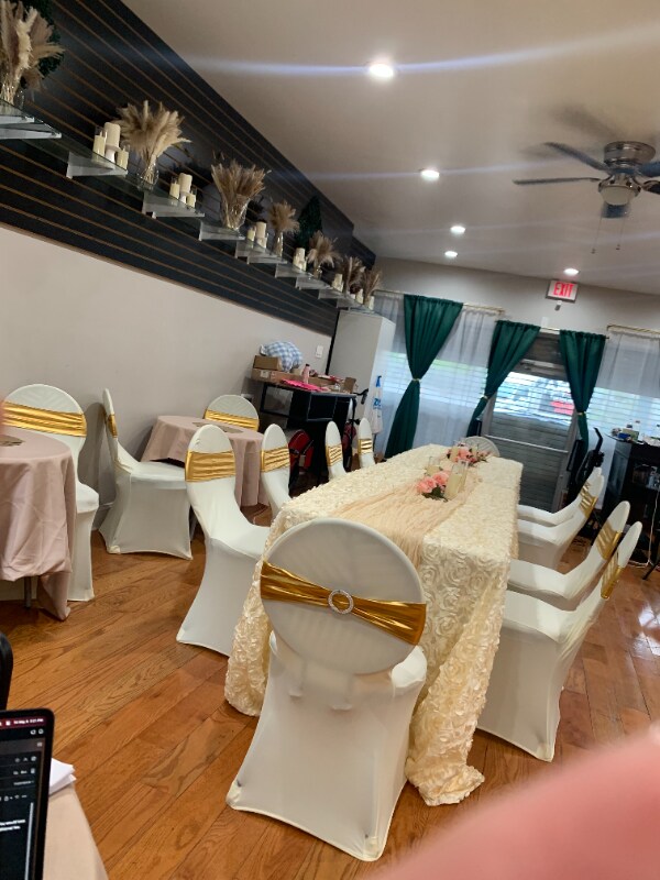 Building Photo - 2743 Kensington Ave