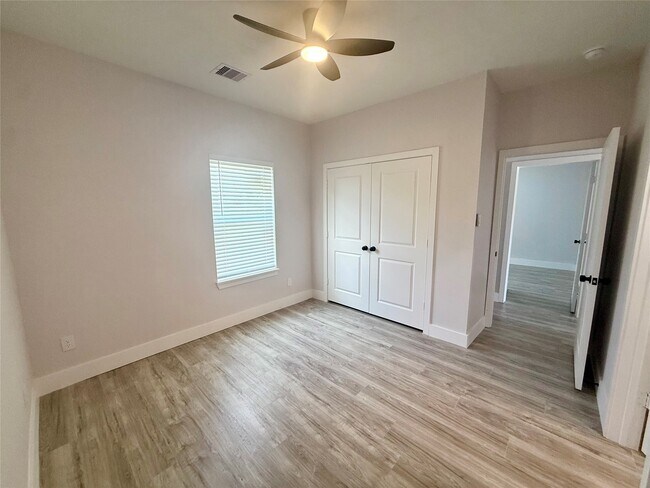 Foto del edificio - 9508 Quaker Ct