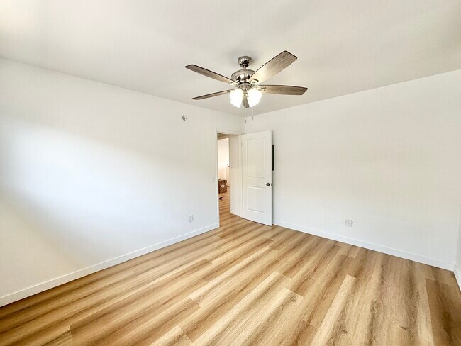 Foto del edificio - 3663 Vinton Ave