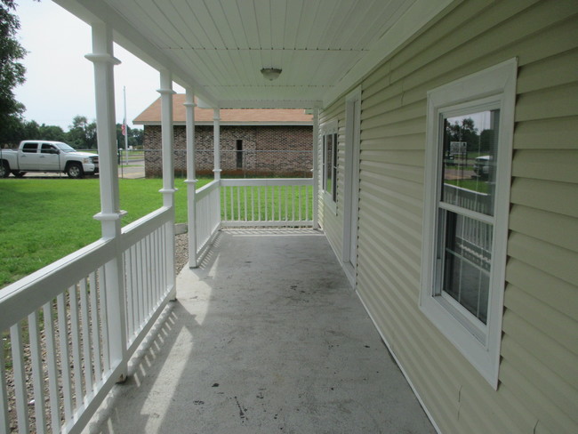 Building Photo - 133 Old Hwy 64