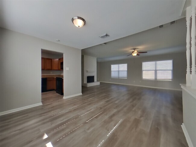 Foto del edificio - 17506 Sundrop Ln