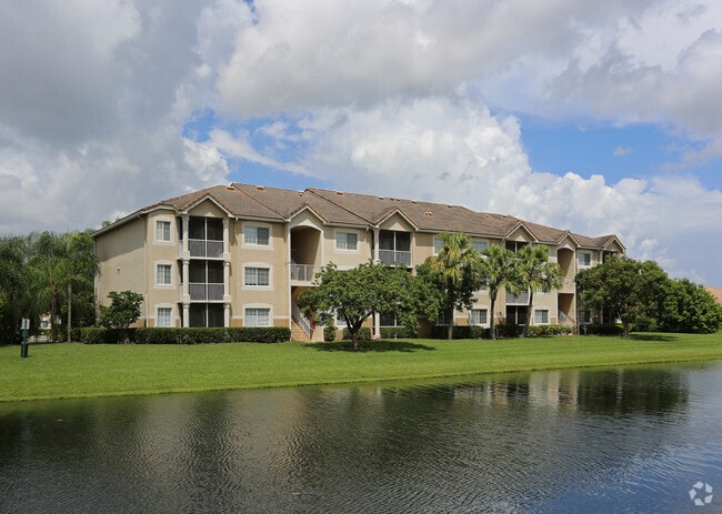 Primary Photo - 8885 Okeechobee Blvd