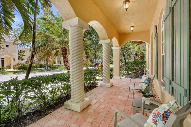 Foto del edificio - 106 Santiago Dr