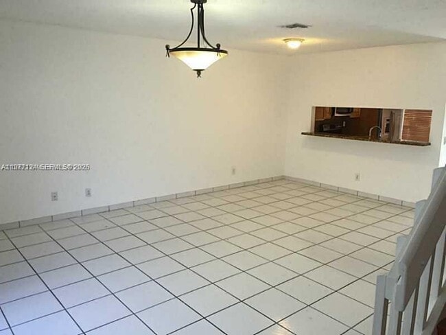 Foto del edificio - 16134 Emerald Cove Rd