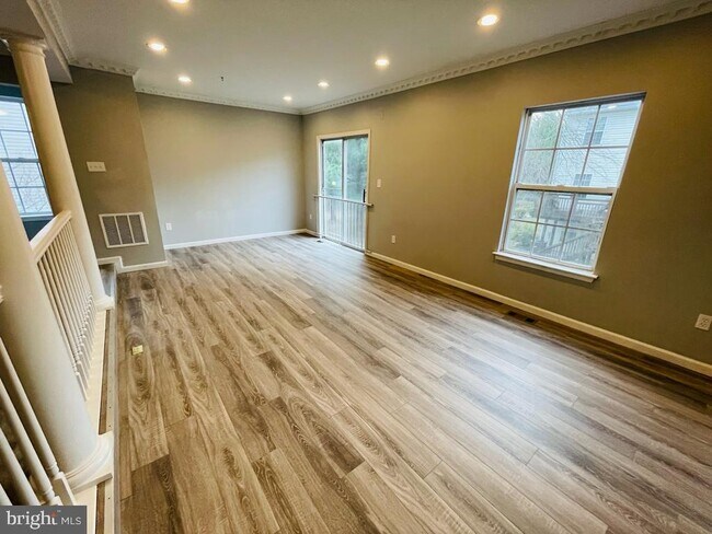 Building Photo - 16411 Elysian Ln