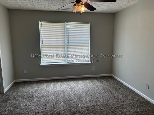 Building Photo - 1768 Carrington Dr
