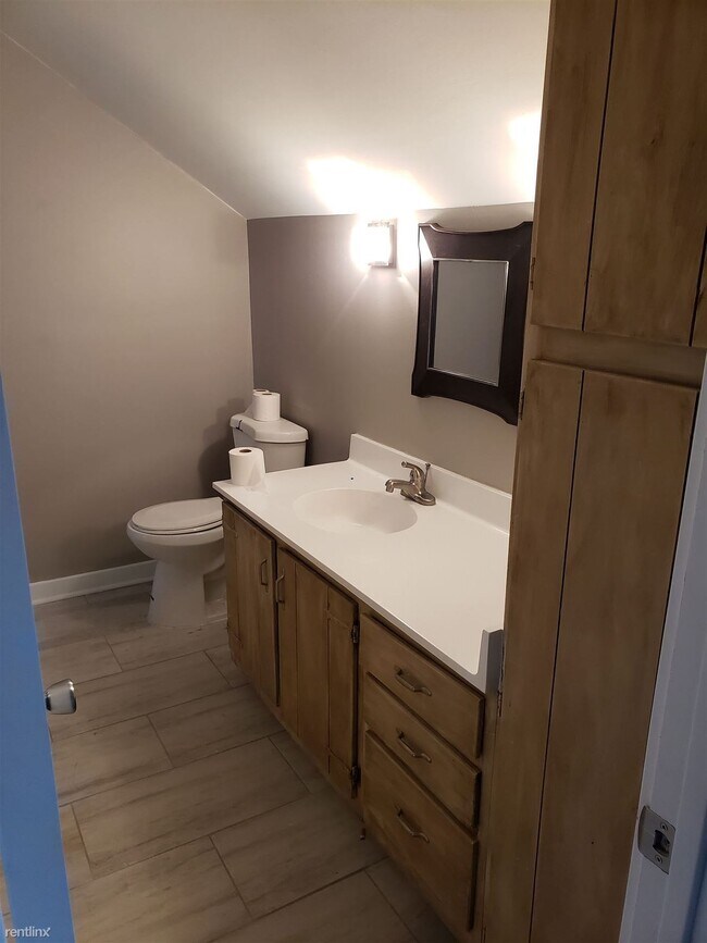 Foto del edificio - 4 br, 2 bath House - 814 3rd Ave S