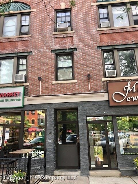Building Photo - 476-480 Main St