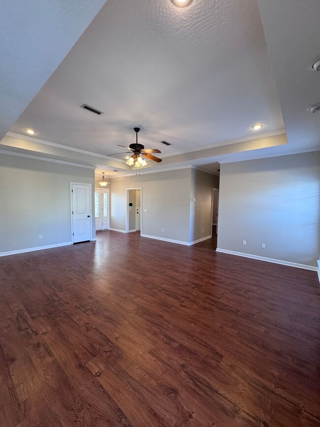 Foto del edificio - Valley Chase Subdivision!