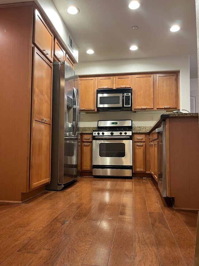 Foto del edificio - 3180 Cabrillo Bay Ln