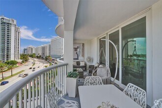 Building Photo - 5401 Collins Ave