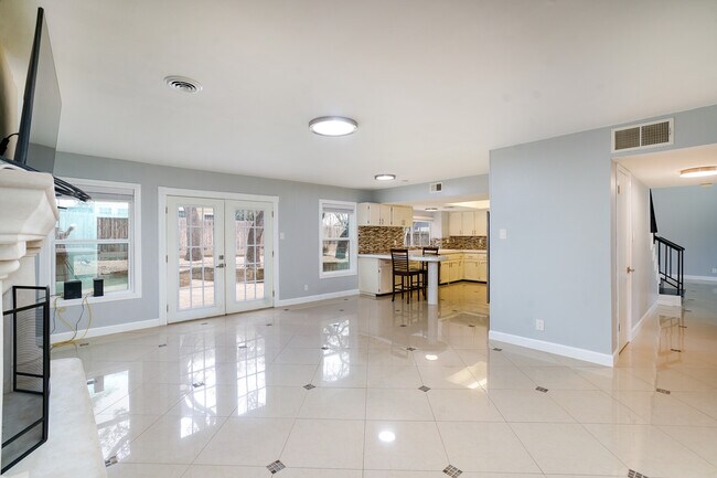 Foto del edificio - 2731 Stone Edge St