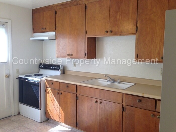Foto del edificio - 4006 Sunny Rd