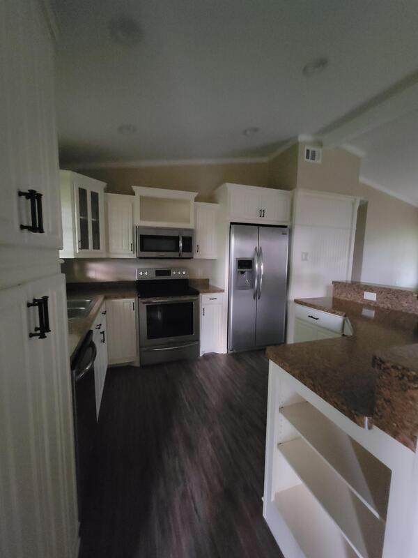 Foto del edificio - 10556 Rolling Pines Dr