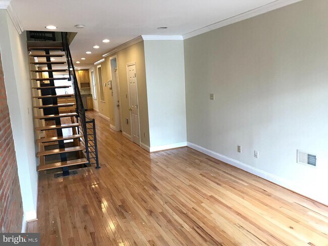 Foto del edificio - 3224 Elliott St