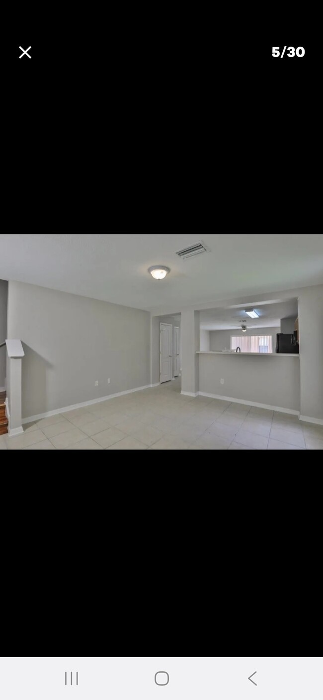 Foto del edificio - 6932 Hawthorne Trace Ln