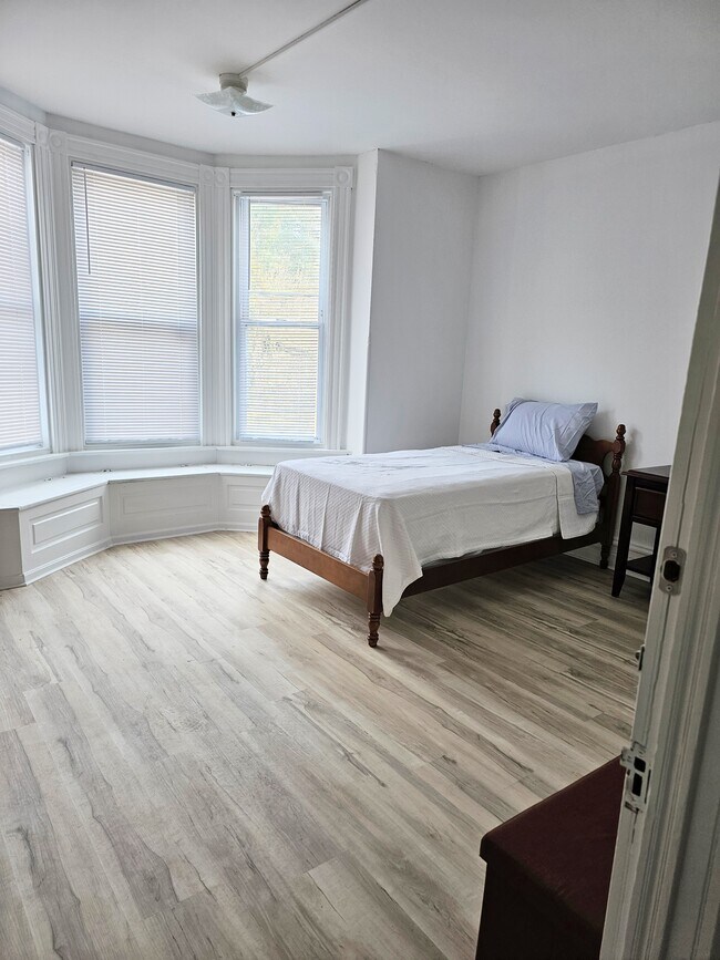 148 Clymer St, Reading, PA 19602 House Rental in Reading, PA