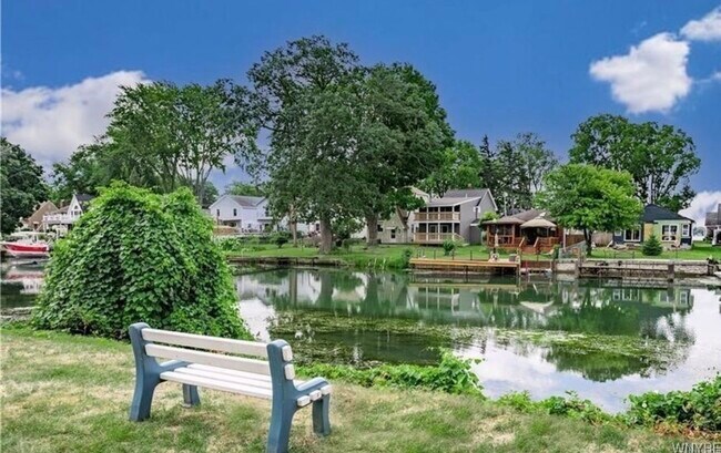 Foto del edificio - 8421 Buffalo Ave