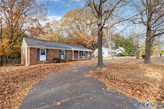 Building Photo - 2824 Guyana Dr