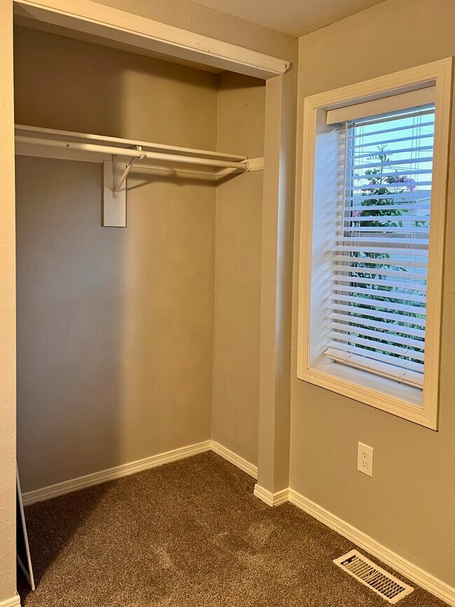 Foto del edificio - 4670 Pennsylvania St