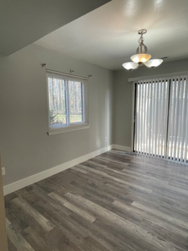 Building Photo - 1432 Granada Ct