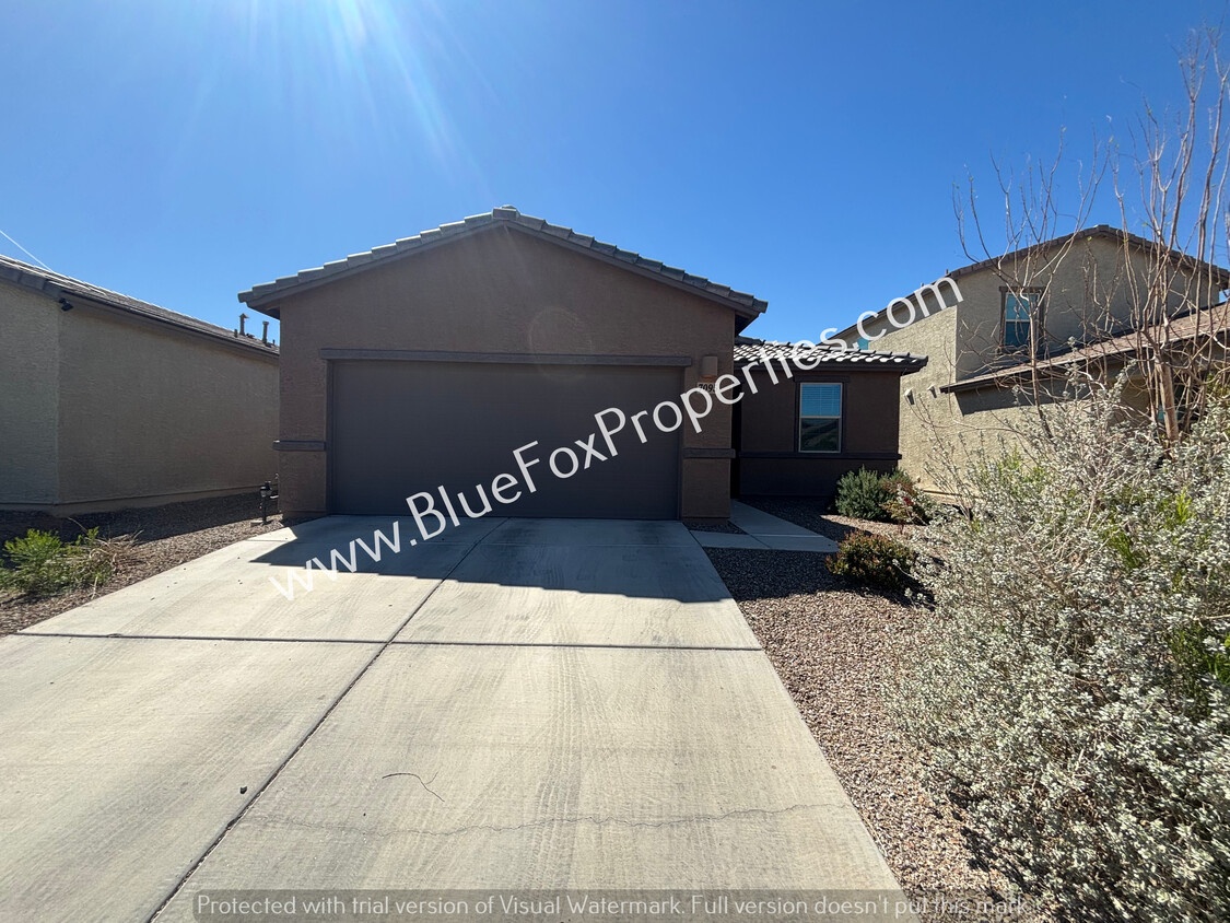 Foto principal - 7095 W Jadewood Ln