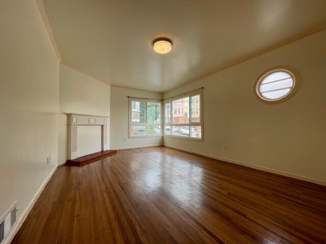 Foto del edificio - 2393 25th Ave