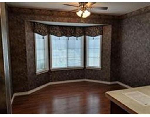 Foto del edificio - 104 Johnson Rd