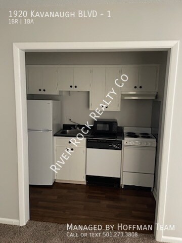 Building Photo - 1920 Kavanaugh Blvd