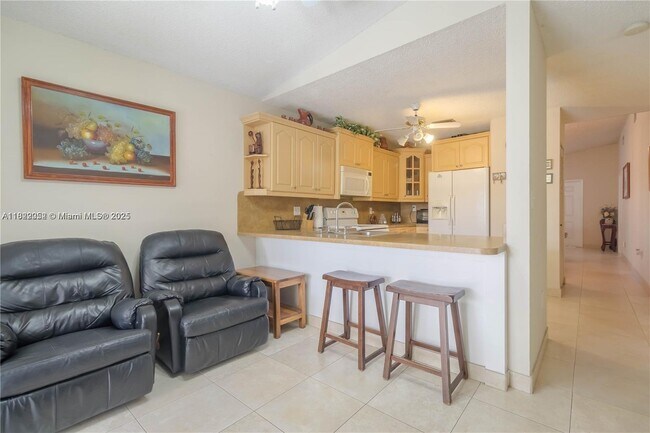Foto del edificio - 2524 W 65th St