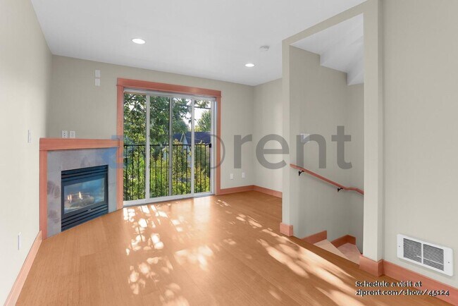 Foto del edificio - 6520 34th Ave SW