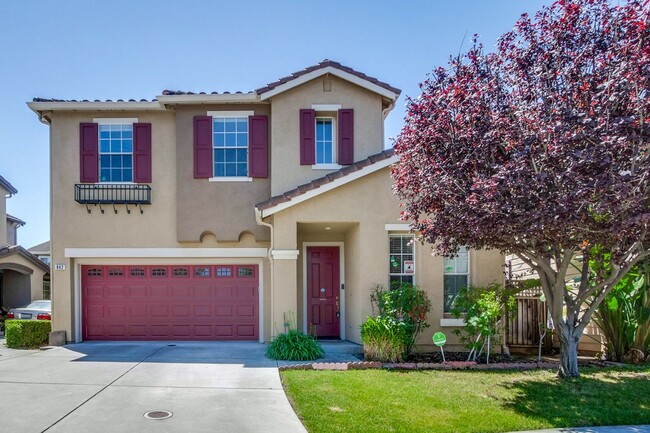 Building Photo - Spacious 4-Bedroom Home on Private Cul-De-Sac | No HOA | Custom Closets, New Floors & Lush Backya...
