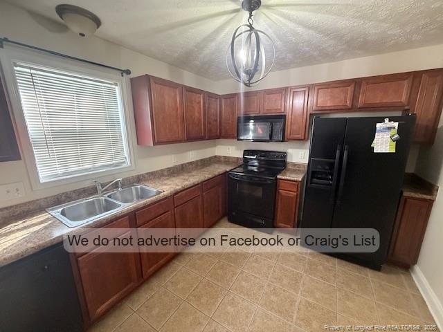 Foto del edificio - 1616 Silver Ridge Ct