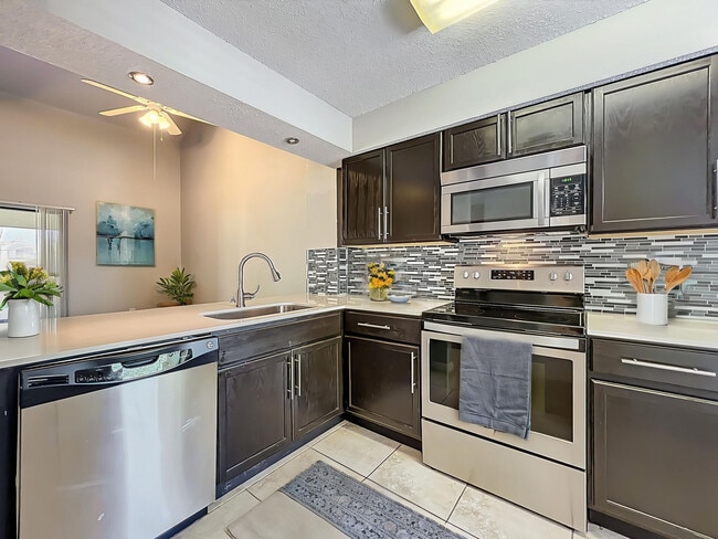 Building Photo - Stone Creek at Wekiva