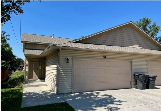 Foto del edificio - 50 Foster Ln