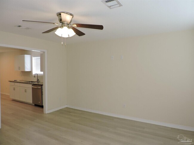 Foto del edificio - 1000 Polk Ave