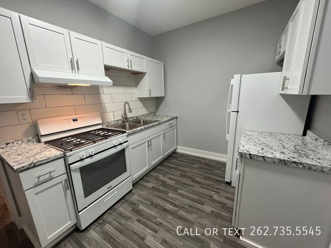 Foto del edificio - 1741 S 81st St
