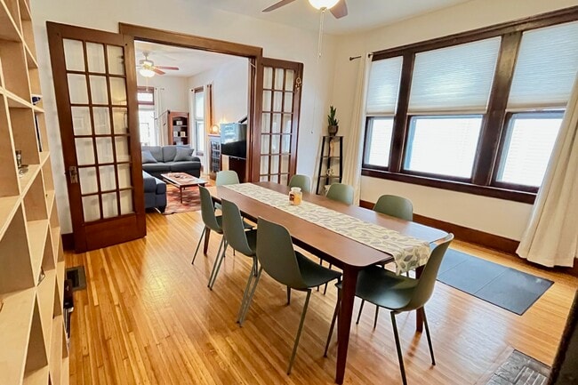 Building Photo - 33 Cornell Street