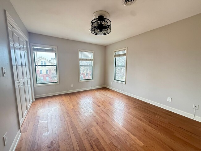 Quaint East Nashville Townhome - Quaint East Nashville Townhome