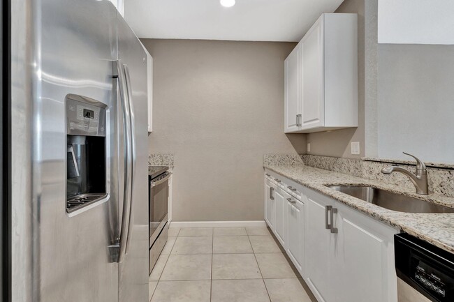 Building Photo - 5830 Monterra Club Dr
