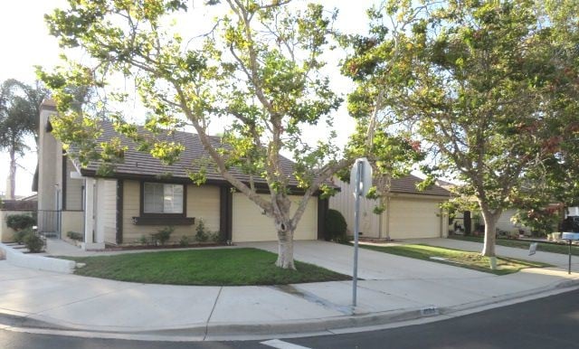 Building Photo - 4509 E vistapark Dr