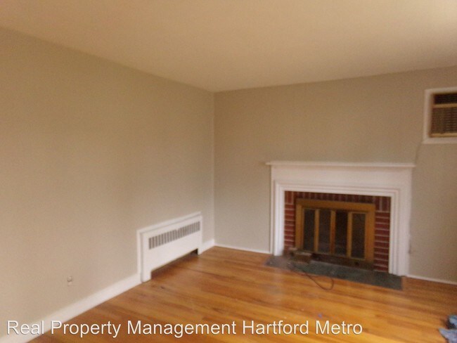 Building Photo - 3 br, 2 bath House - 58 Ferncrest Dr