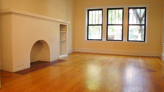 Photo - 2524 N Kedzie Blvd Apartment