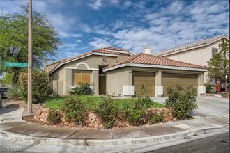 Building Photo - 401 Carlton Kay Pl